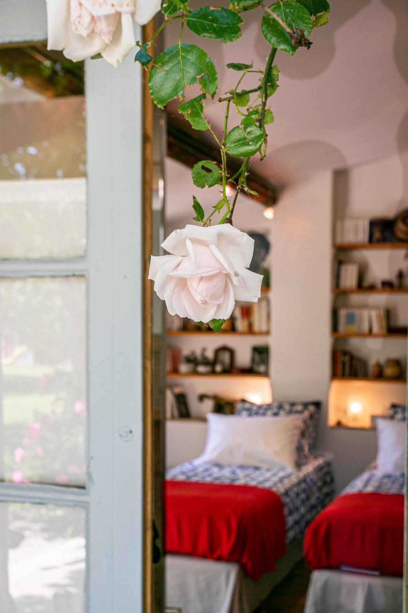 Chambres D'Hotes Domaine Des Machottes Grans 외부 사진