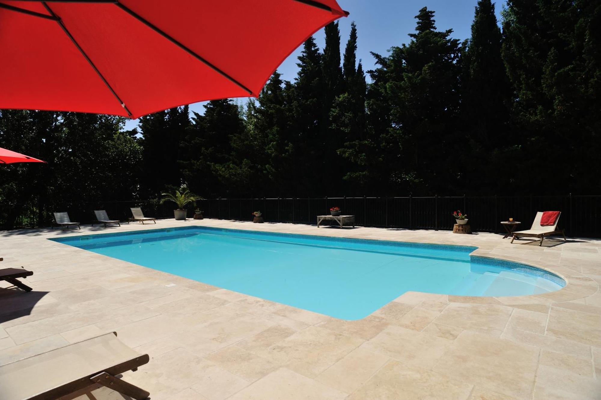 Chambres D'Hotes Domaine Des Machottes Grans 외부 사진