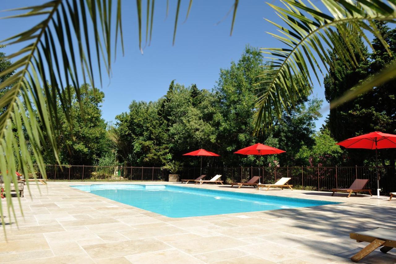 Chambres D'Hotes Domaine Des Machottes Grans 외부 사진